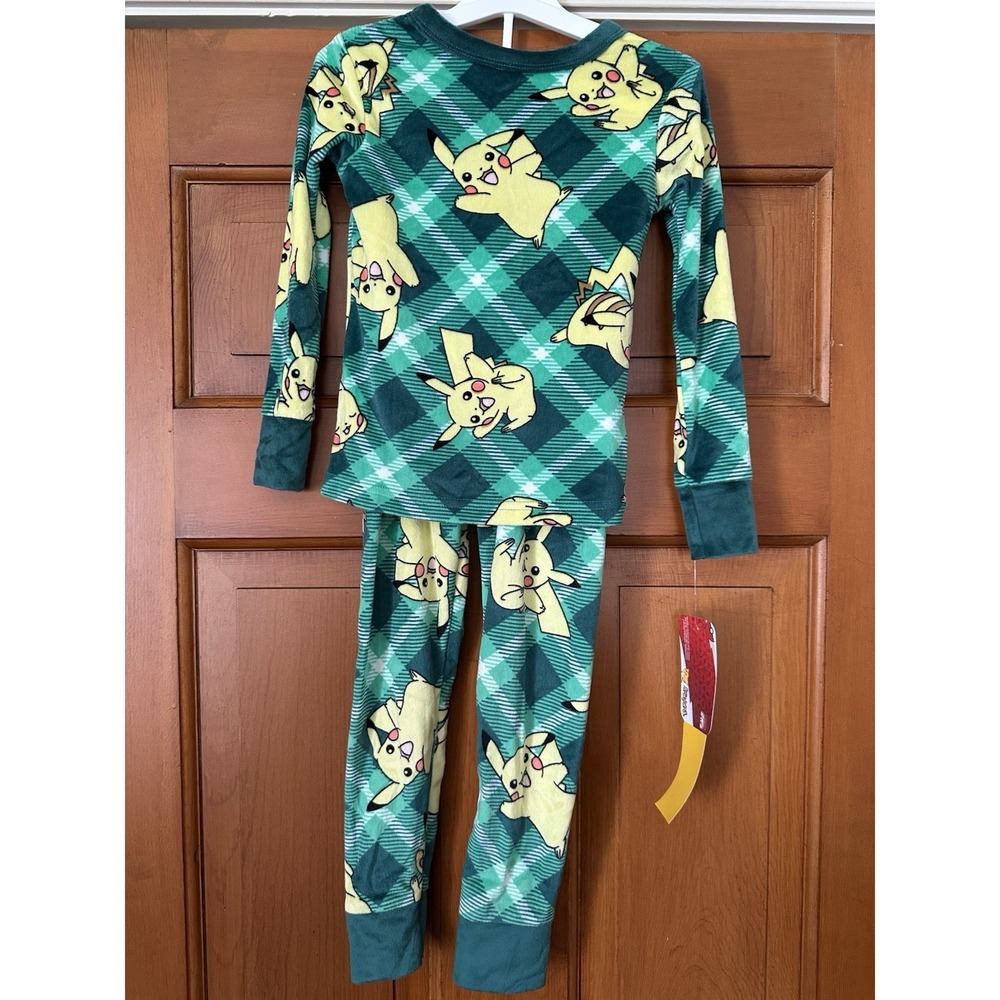 Boys' Pokemon Pikachu Green Fleece Two Piece Pajamas Size 4 NWT